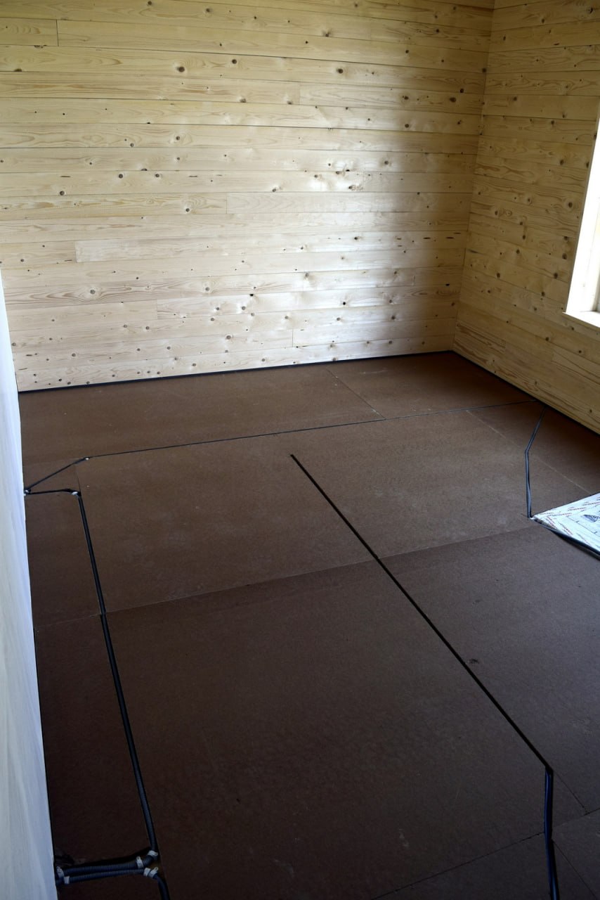Isolation plancher — fibre de bois sous parquet chauffant